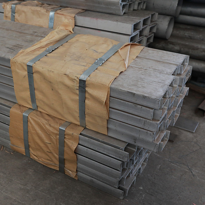 Hot Rolled Stainless Steel Channel 201 202 301 C Types U Shape